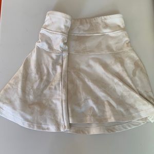 Marbled gold / taupe cream girls skort size 10-12